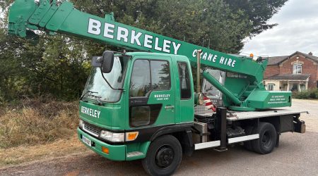 Berkeley Crane Hire - reliable crane hire in Gloucestershire